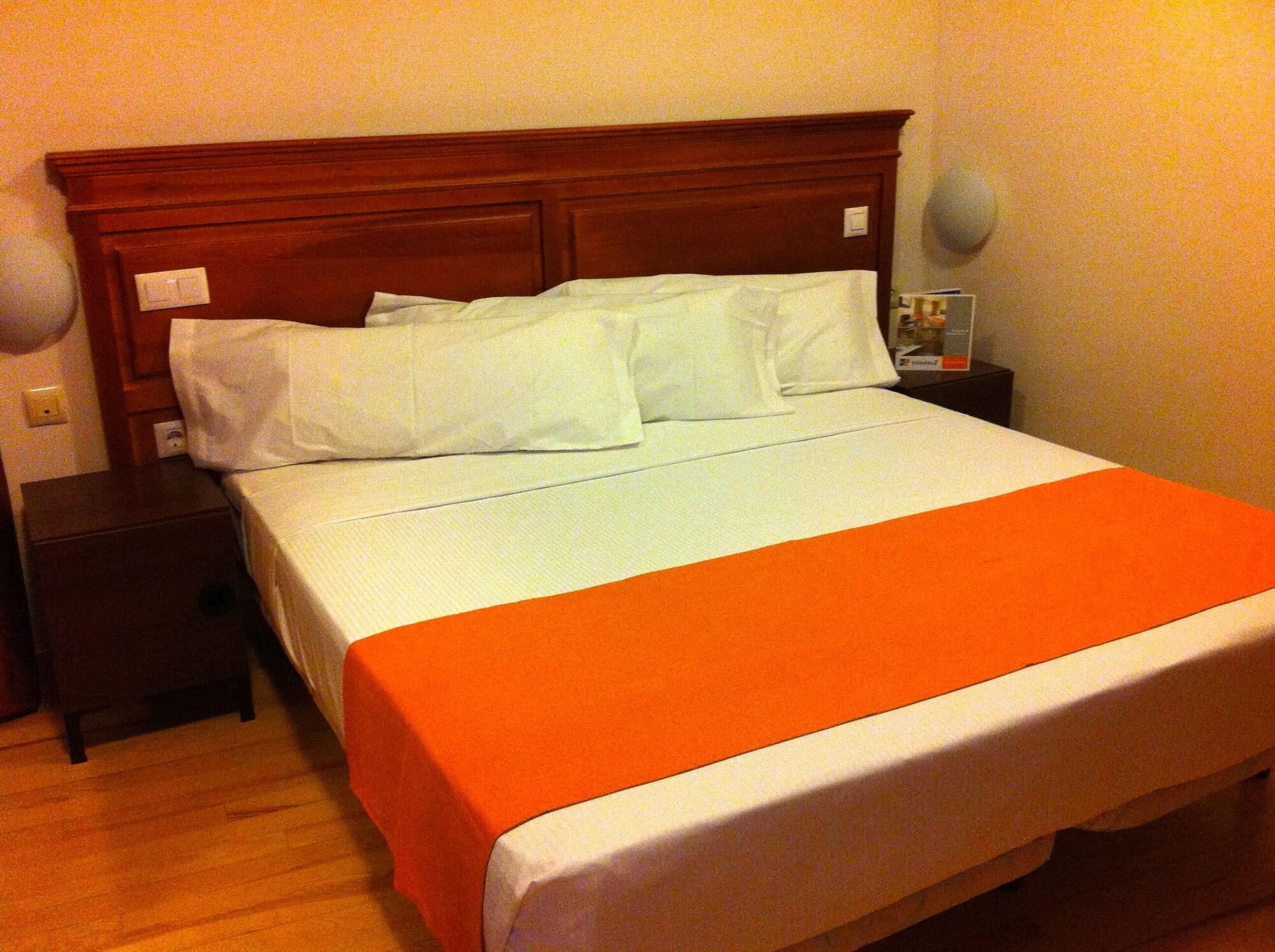 Kubik Hotel กาเซเรส ภายนอก รูปภาพ